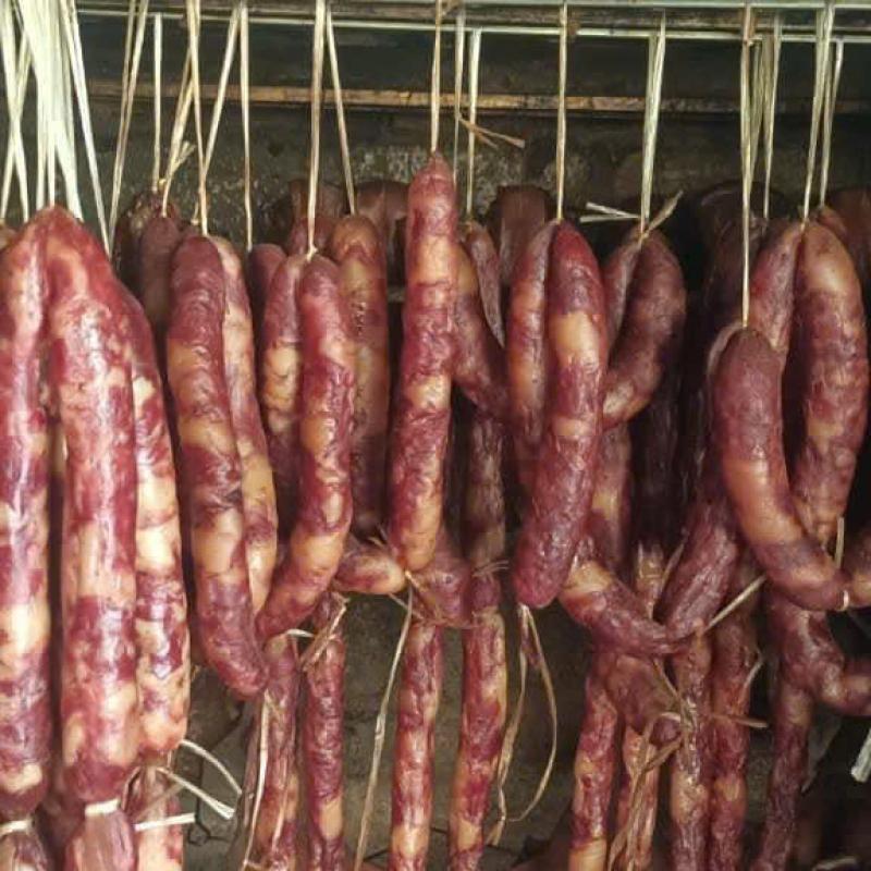 Lạp sườn gác bếp bản Dao